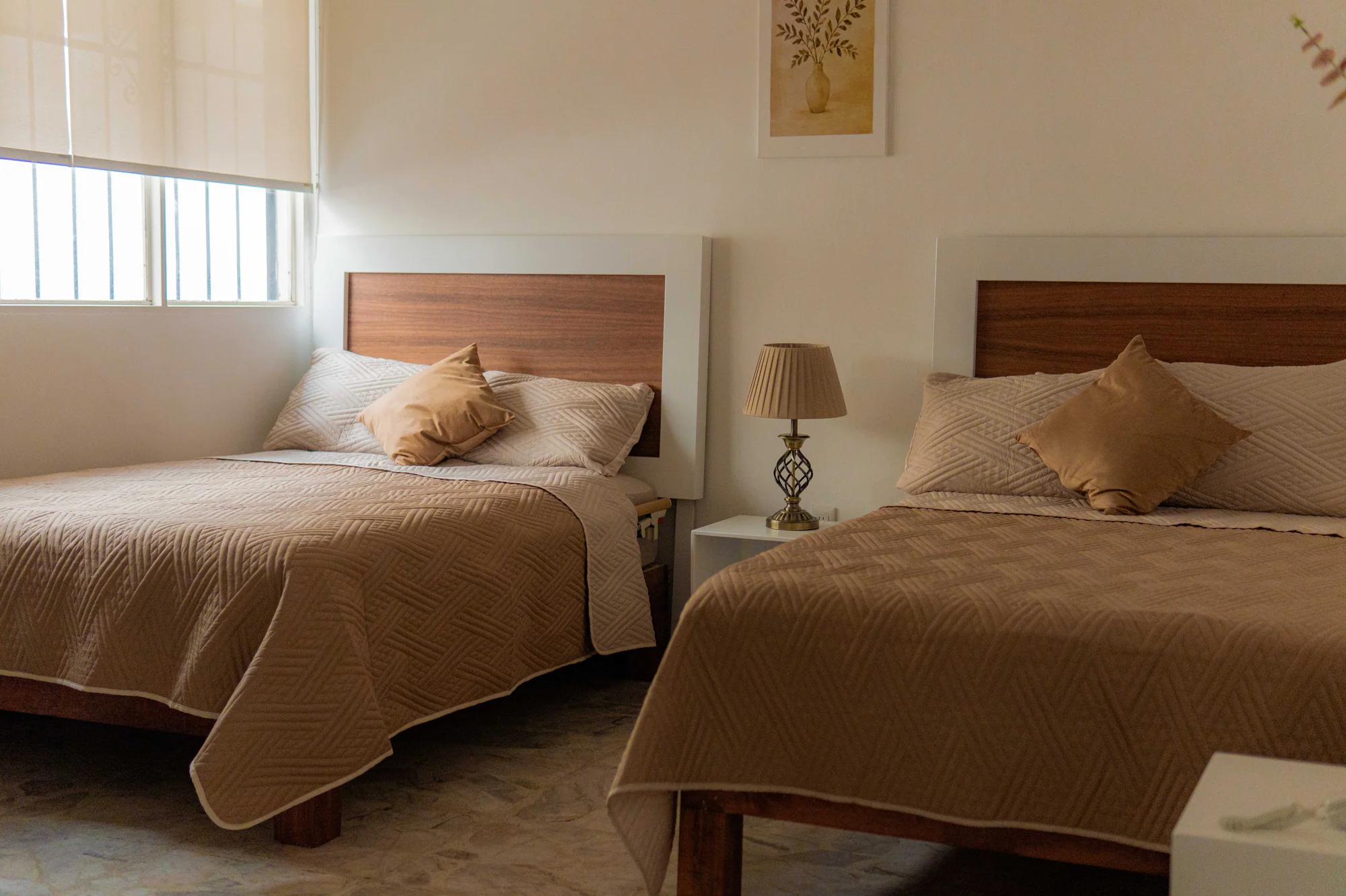 Habitación compartida de Los Olivos con dos camas